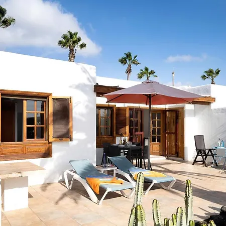 Puerto Chico U Appartement